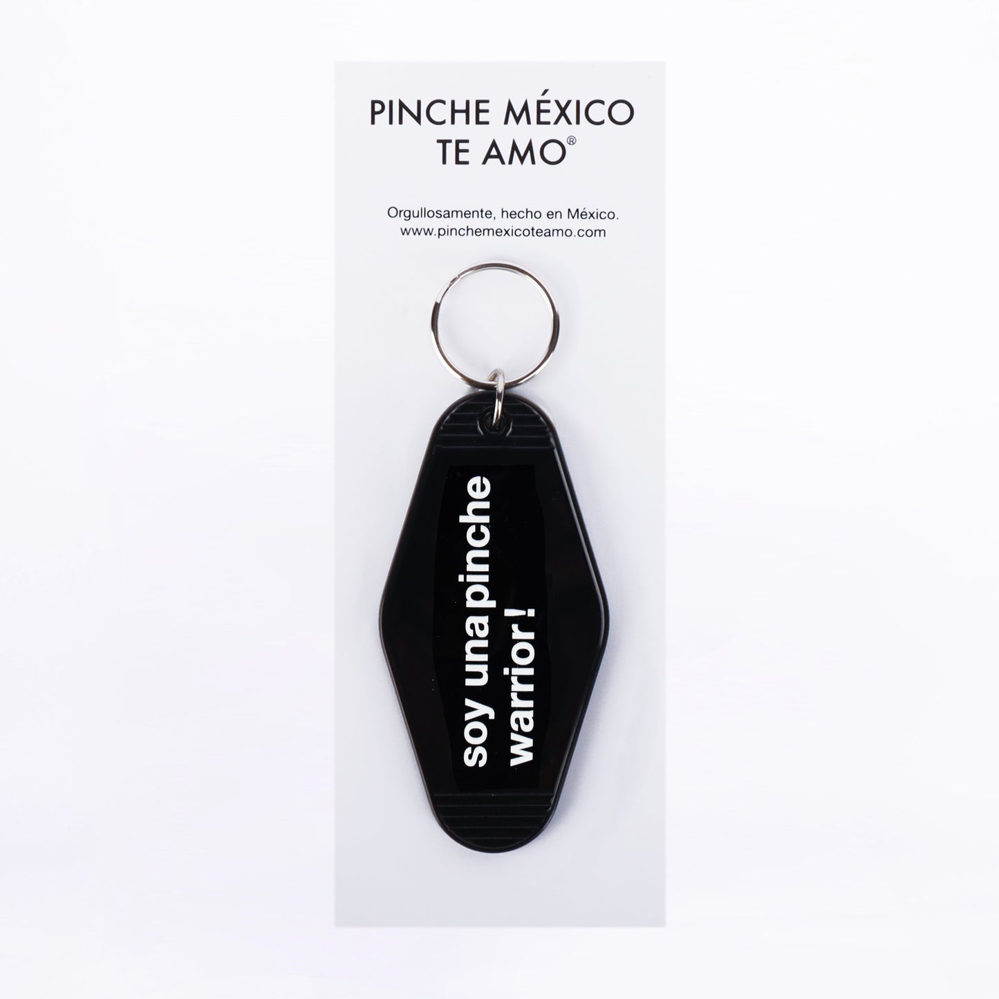 LLAVERO SOY UNA PINCHE WARRIOR NEGRO