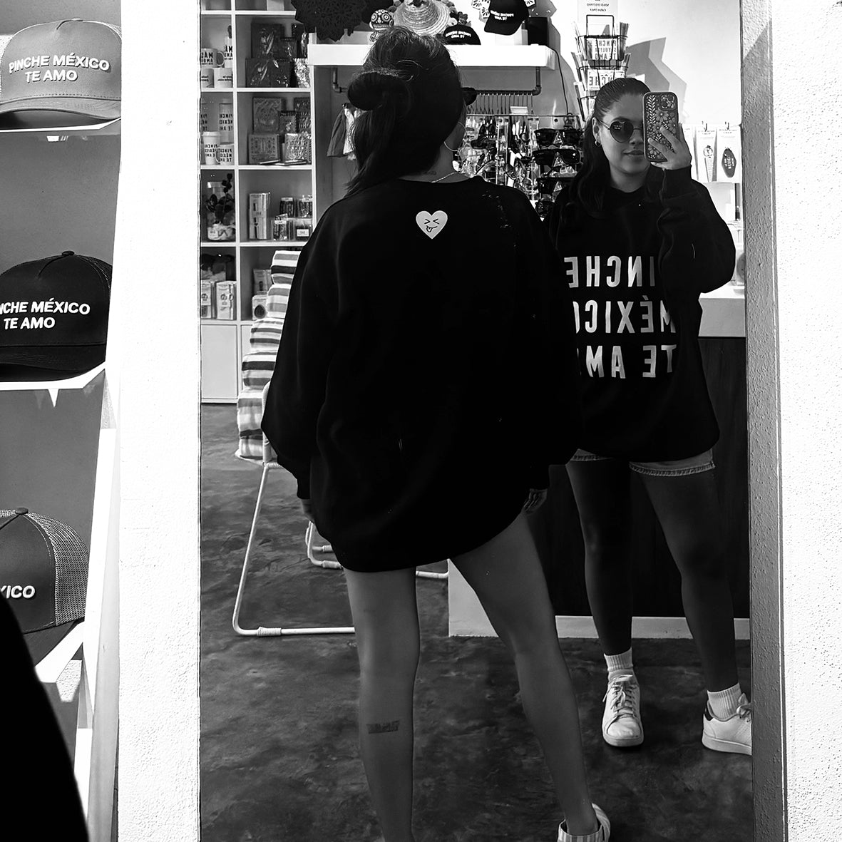 SUDADERA “PINCHE MÉXICO TE AMO”