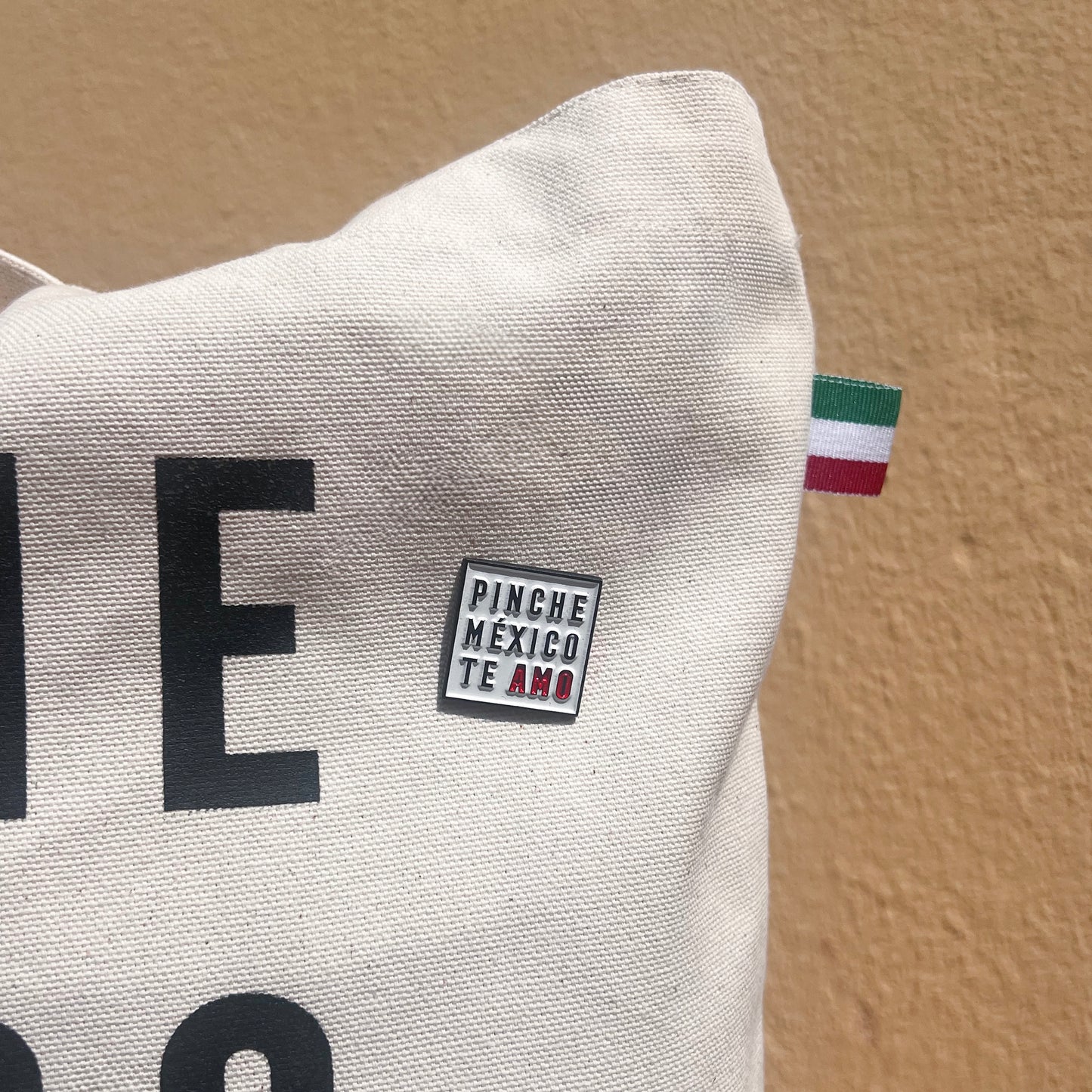 PIN "¡IPINCHE MÉXICO TE AMO!"