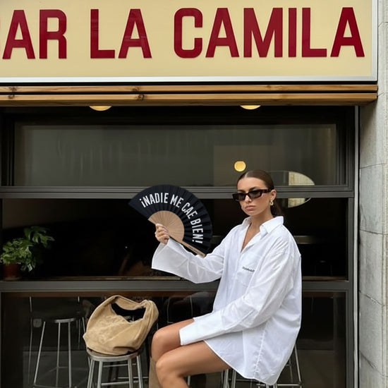 ABANICO NEGRO ¡NADIE ME CAE BIEN!