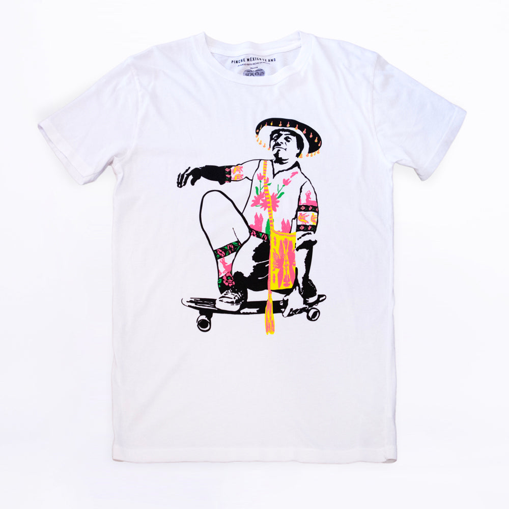 PLAYERA HUICHOL